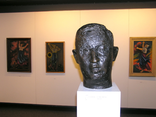 A bust and exposition of Josef Čapek